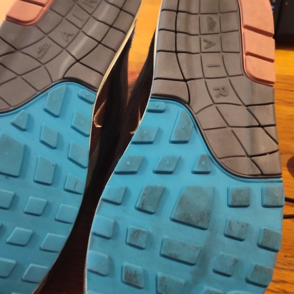 97 Sean Witherspoon\'s air max main image 7